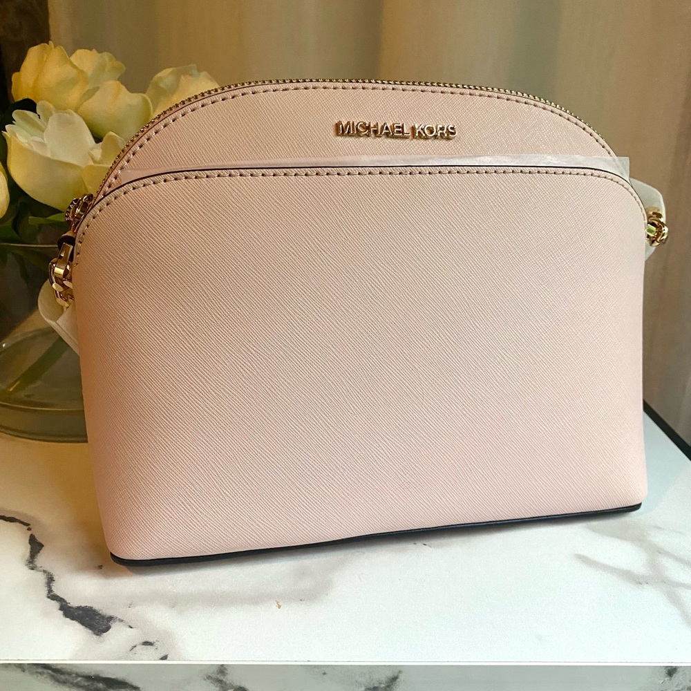🌸Michael Kors MD Dome Crossbody Bag Blossom
